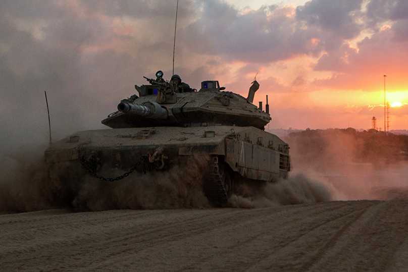 Une femme et sa fille tuées par un raid israélien — Gaza Une femme et sa fille tuées par un raid israélien — Gaza