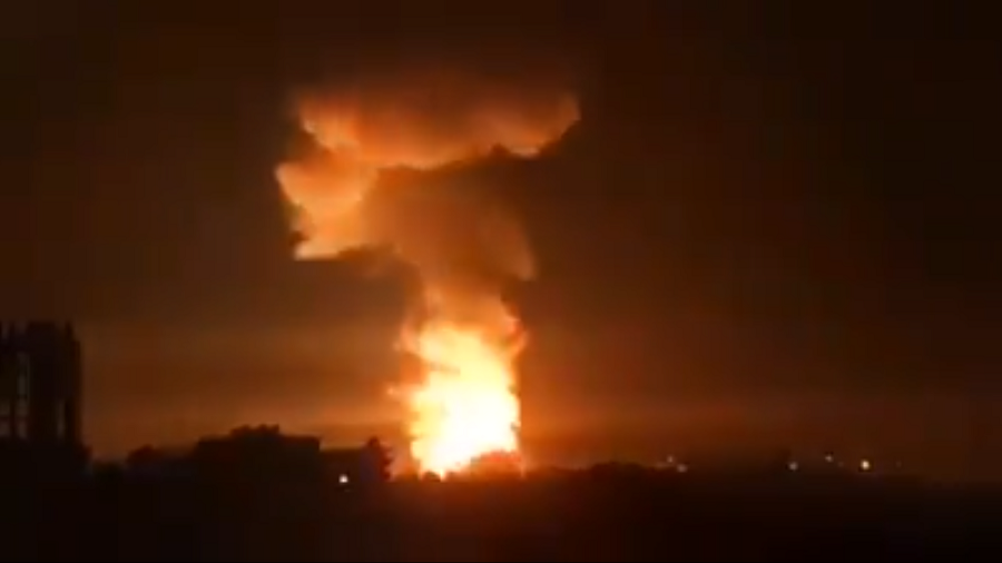 Un avion russe abattu par l'armée syrienne Un avion russe abattu par l'armée syrienne