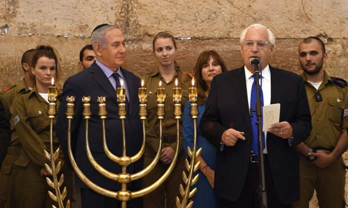 Kotel candle-lighting ceremony