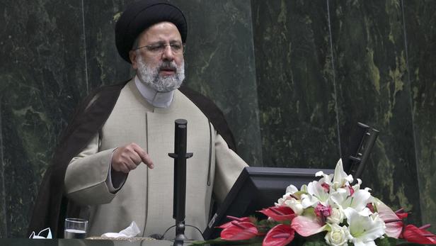 IRAN-POLITICS-PARLIAMENT