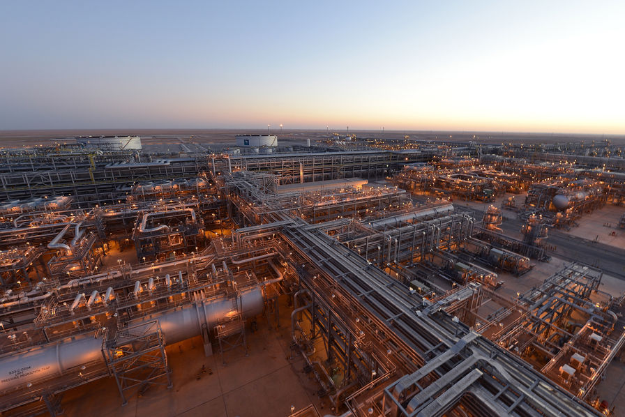 Pourquoi l&rsquo;Arabie Saoudite joue &agrave; baisser les prix du p&eacute;trole