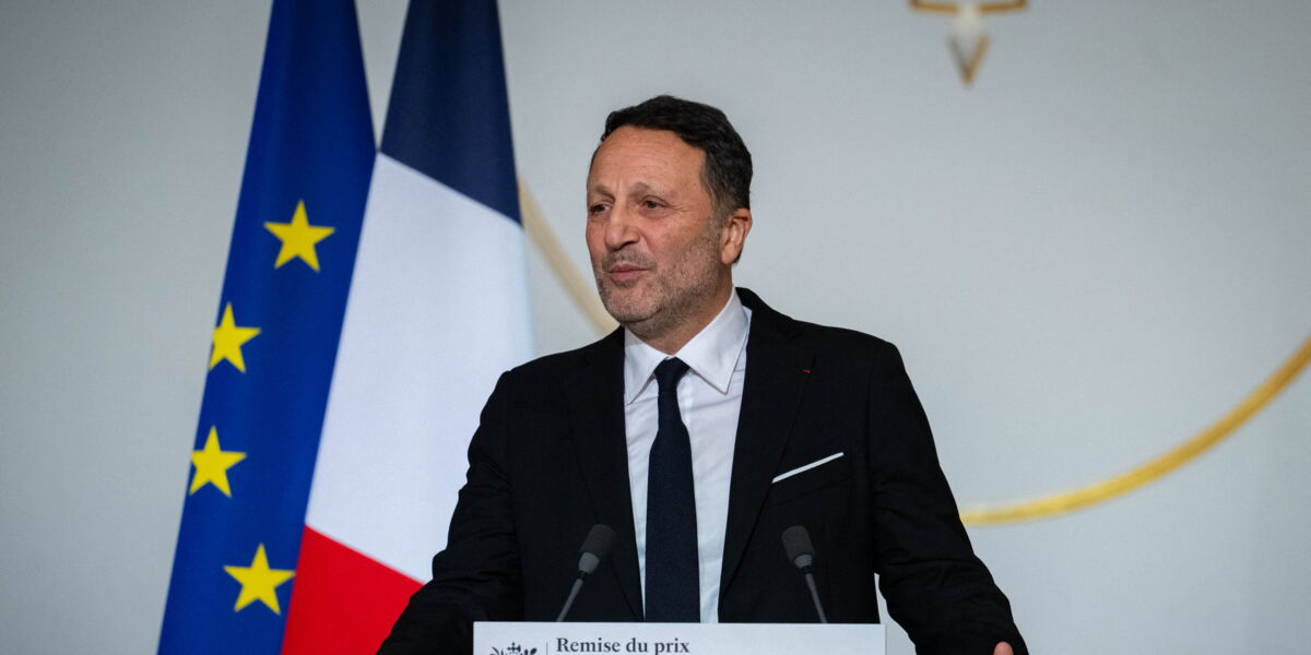 "Pendant que la République hésite, la haine s’installe"